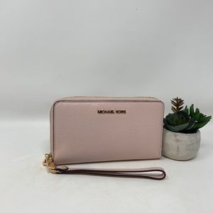 Michael Kors JST Large Flat Phone Wallet